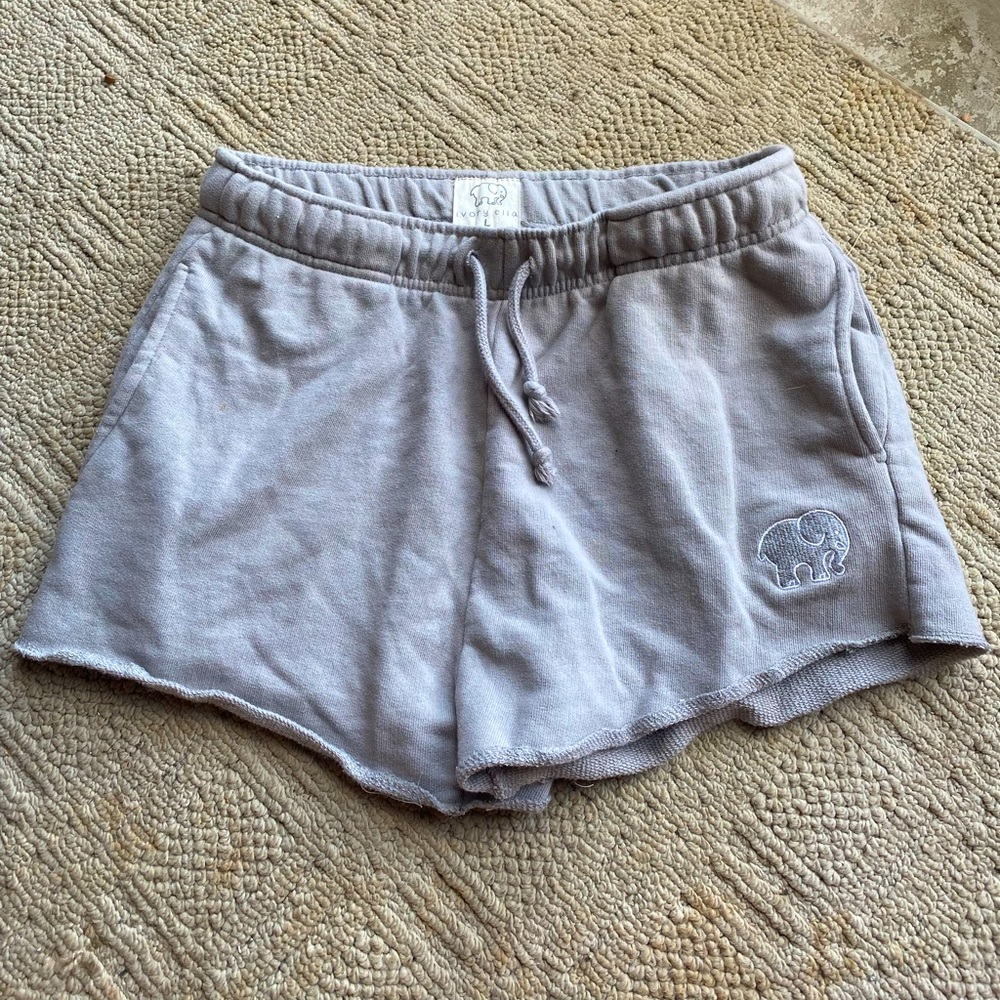 Gray Ivory Ella shorts